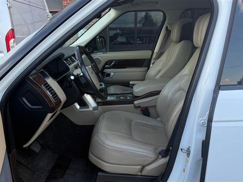 Used 2019 Land Rover Range Rover HSE image 26