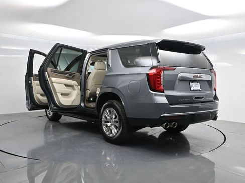 Used 2021 GMC Yukon Denali w/ LPO, Illumination Package image 62