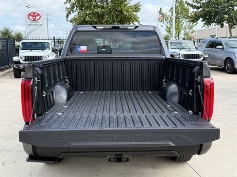 Used 2024 Toyota Tundra SR5 AWD/4WD image 28