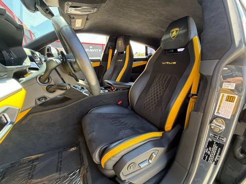 Used 2023 Lamborghini Urus S AWD/4WD image 20