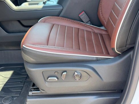 New 2026 GMC Sierra 3500 Denali Ultimate image 34