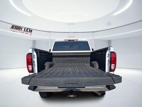 Used 2025 GMC Sierra 2500 SLE w/ SLE Value Package; AWD/4WD image 14