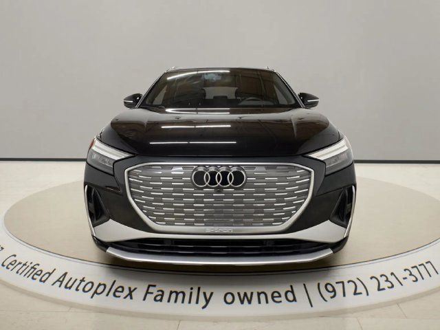 Used 2024 Audi Q4 e-tron Premium Plus w/ Premium Plus AWD/4WD image 8