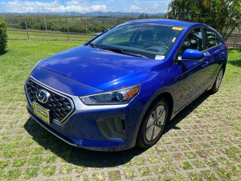 Certified 2021 Hyundai Ioniq Blue FWD image 3
