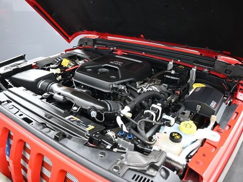 Used 2022 Jeep Wrangler Sport image 46