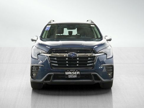 Used 2023 Subaru Ascent Limited w/ Technology Package AWD/4WD image 8