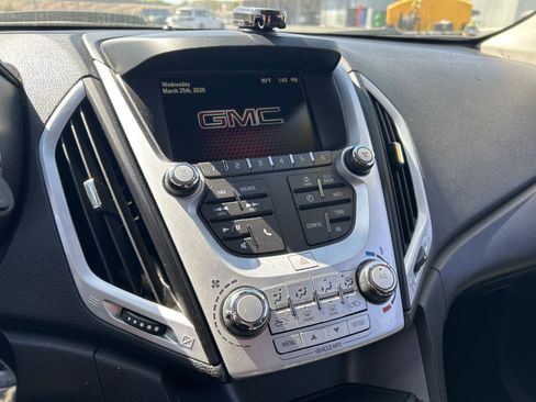 Used 2017 GMC Terrain SLE image 11