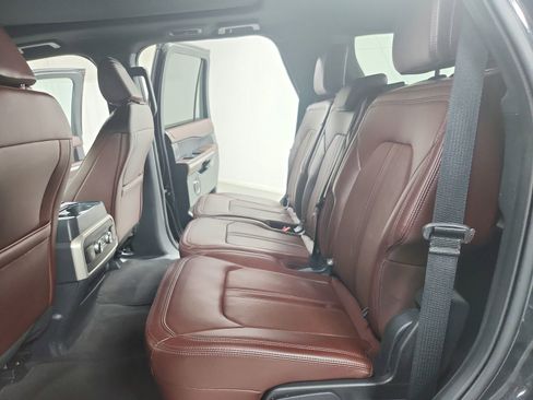 Used 2024 Ford Expedition Limited AWD/4WD image 41