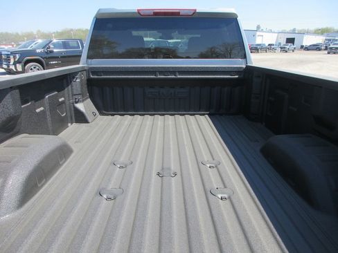 New 2026 GMC Sierra 3500 SLE w/ SLE Value Package AWD/4WD image 6