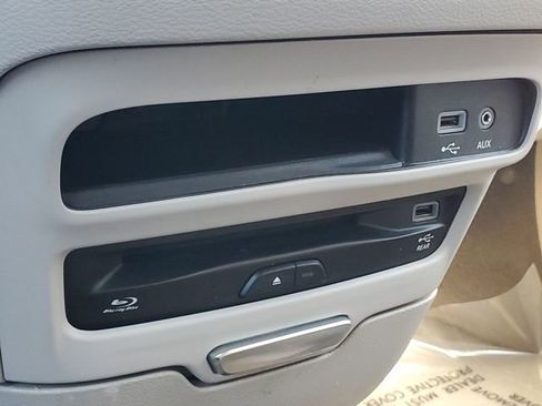 Certified 2018 Chrysler Pacifica Touring-L Plus image 22