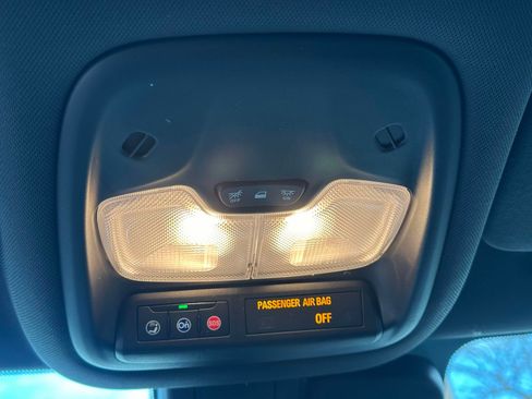 Certified 2023 Chevrolet TrailBlazer RS w/ Convenience Package image 32