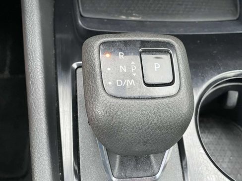 Used 2024 Nissan Rogue SV AWD/4WD image 29