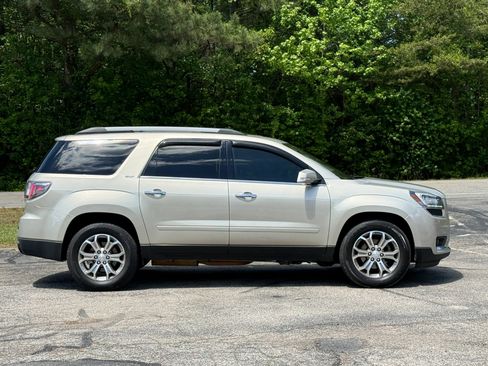 Used 2014 GMC Acadia SLT AWD/4WD image 3