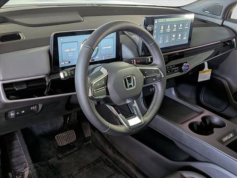 New 2026 Honda Prologue Touring image 3
