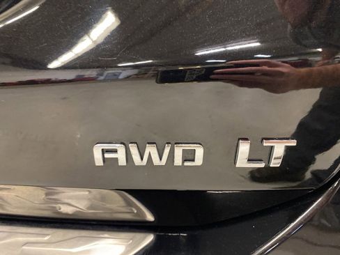 Used 2024 Chevrolet Equinox LT AWD/4WD image 28