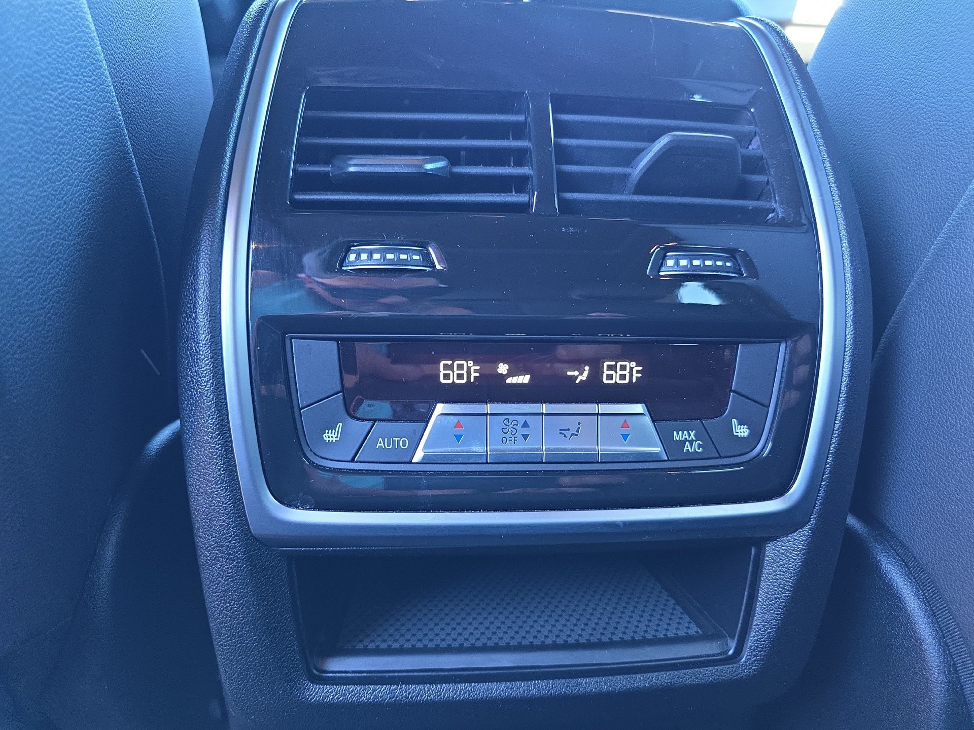 Used 2022 BMW X5 sDrive40i w/ Premium Package RWD image 12