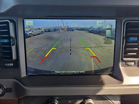 Used 2024 Ford Bronco Black Diamond w/ Sasquatch Package image 19