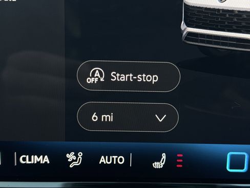 New 2026 Volkswagen Tiguan SE image 12