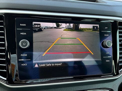 Used 2022 Volkswagen Atlas SE image 21