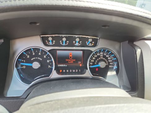 Used 2013 Ford F150 Platinum RWD image 9