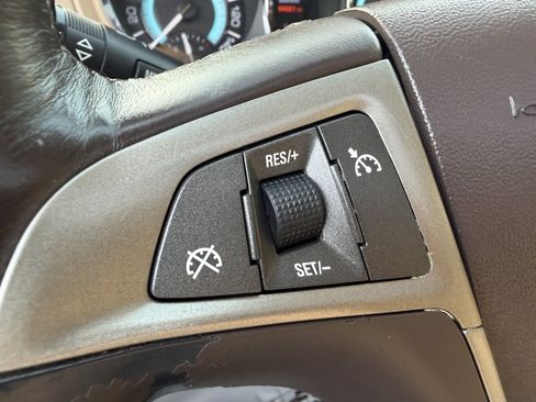 Used 2013 Buick LaCrosse Premium w/ Driver Confidence Package FWD image 28
