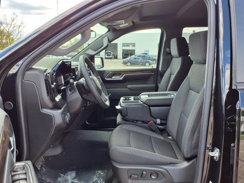 New 2026 Chevrolet Silverado 1500 LT AWD/4WD image 14