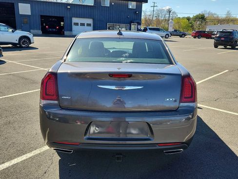 Used 2020 Chrysler 300 S AWD/4WD image 5