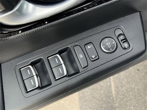 Used 2023 Honda CR-V EX-L image 25