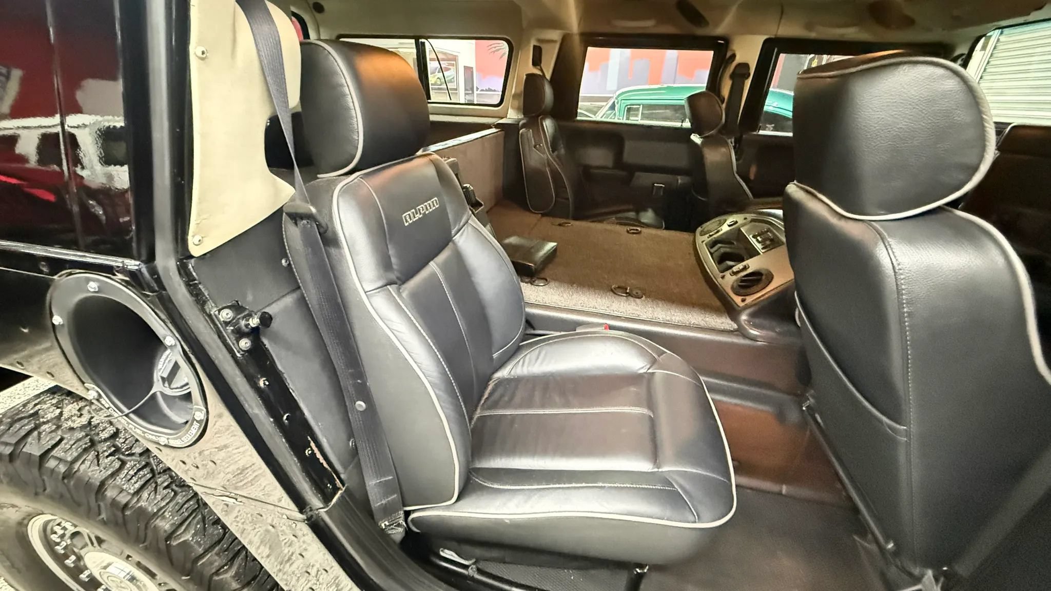 Used 2006 HUMMER H1 4-Door Wagon AWD/4WD image 18