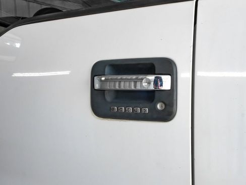 Used 2014 Ford F150 XLT w/ Equipment Group 302A Luxury image 39