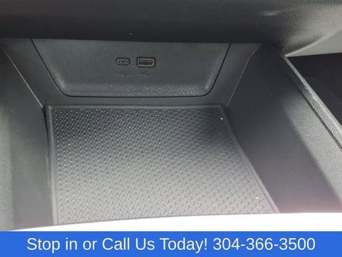 Used 2025 Chevrolet Equinox LT w/ Convenience Package II AWD/4WD image 20