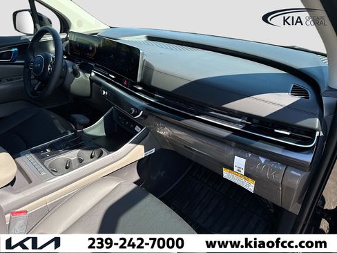 New 2026 Kia Carnival image 13