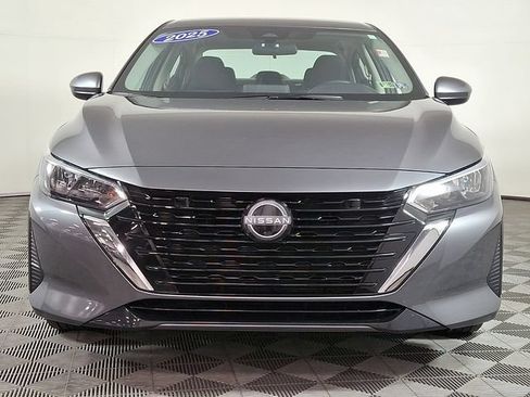 Used 2025 Nissan Sentra SV w/ All-Weather Package FWD image 5