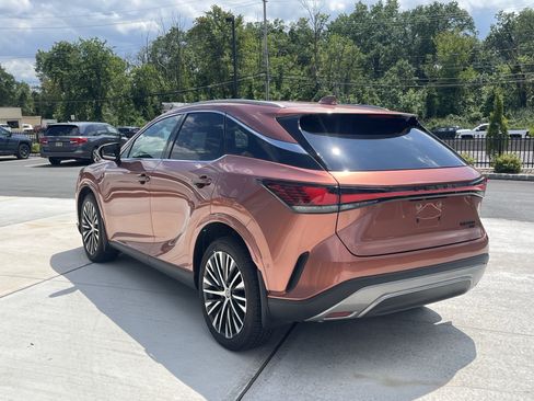 Used 2025 Lexus RX 350 Premium Plus w/ Convenience Package AWD/4WD image 4