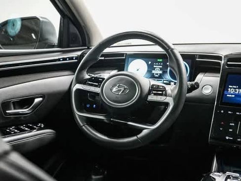 Used 2023 Hyundai Tucson Limited image 15