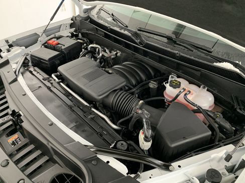 New 2026 GMC Yukon Elevation image 12