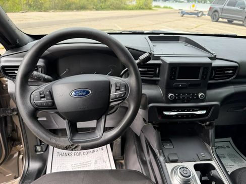 Used 2020 Ford Explorer 4WD Police Interceptor image 11