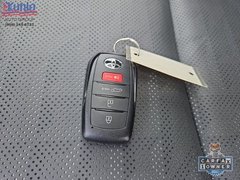 Used 2025 Toyota 4Runner TRD Off-Road Premium AWD/4WD image 24