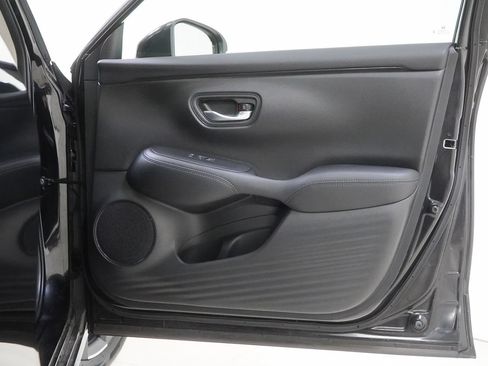 Used 2025 Honda HR-V EX-L image 35