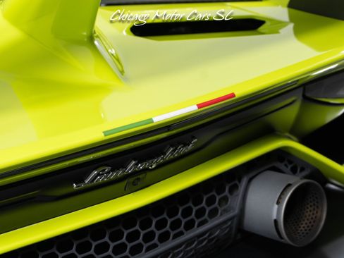 Used 2019 Lamborghini Aventador SVJ AWD/4WD image 22