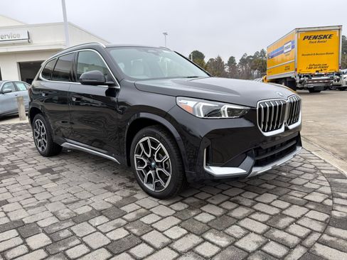 New 2026 BMW X1 xDrive28i w/ Convenience Package AWD/4WD image 7
