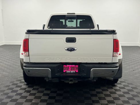 Used 2016 Ford F350 Lariat w/ Lariat Ultimate Package image 9