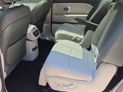 New 2026 Hyundai Ioniq 9 Calligraphy AWD/4WD image 7
