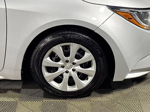 Used 2024 Toyota Corolla LE FWD image 22