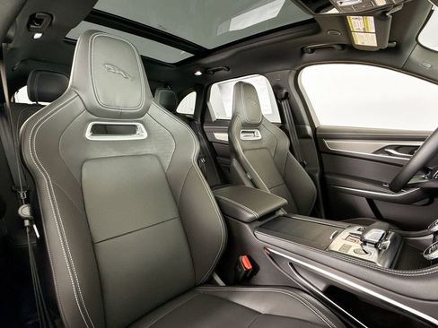 Used 2025 Jaguar F-PACE R-Dynamic S image 14