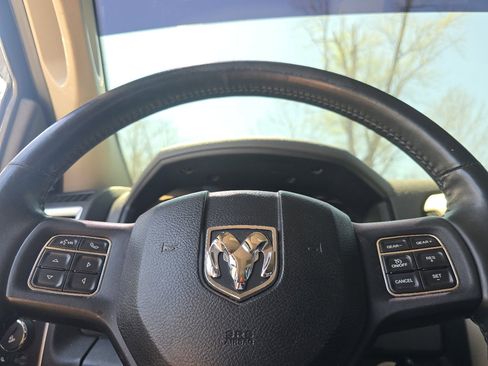 Used 2014 RAM 1500 Outdoorsman image 27