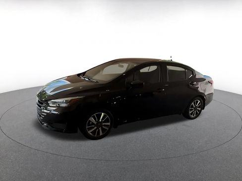 Used 2025 Nissan Versa SV w/ Trunk Package FWD image 7