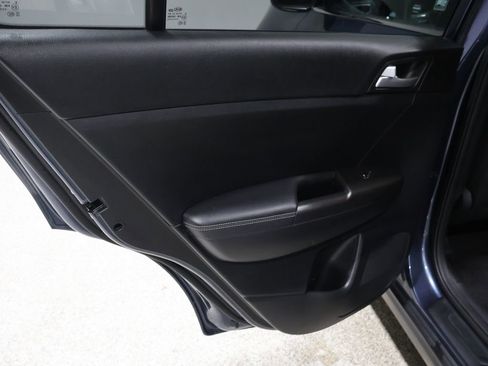 Used 2018 Kia Sportage LX image 18