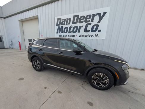 Used 2024 Kia Sportage LX image 18