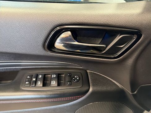 Used 2025 Dodge Durango GT AWD/4WD image 17
